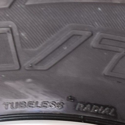 Toyota Fortuner OEM rims and Bridgestone A/T