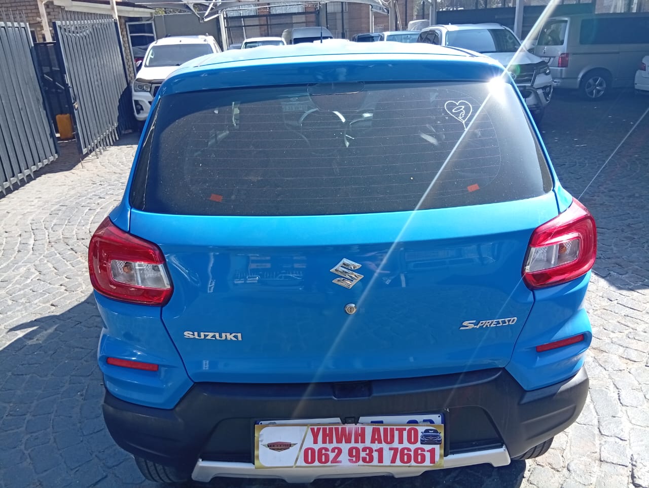2020 Suzuki S-Presso 1.0 S-Edition Reverse cAMERA Manual Cloth Seats G