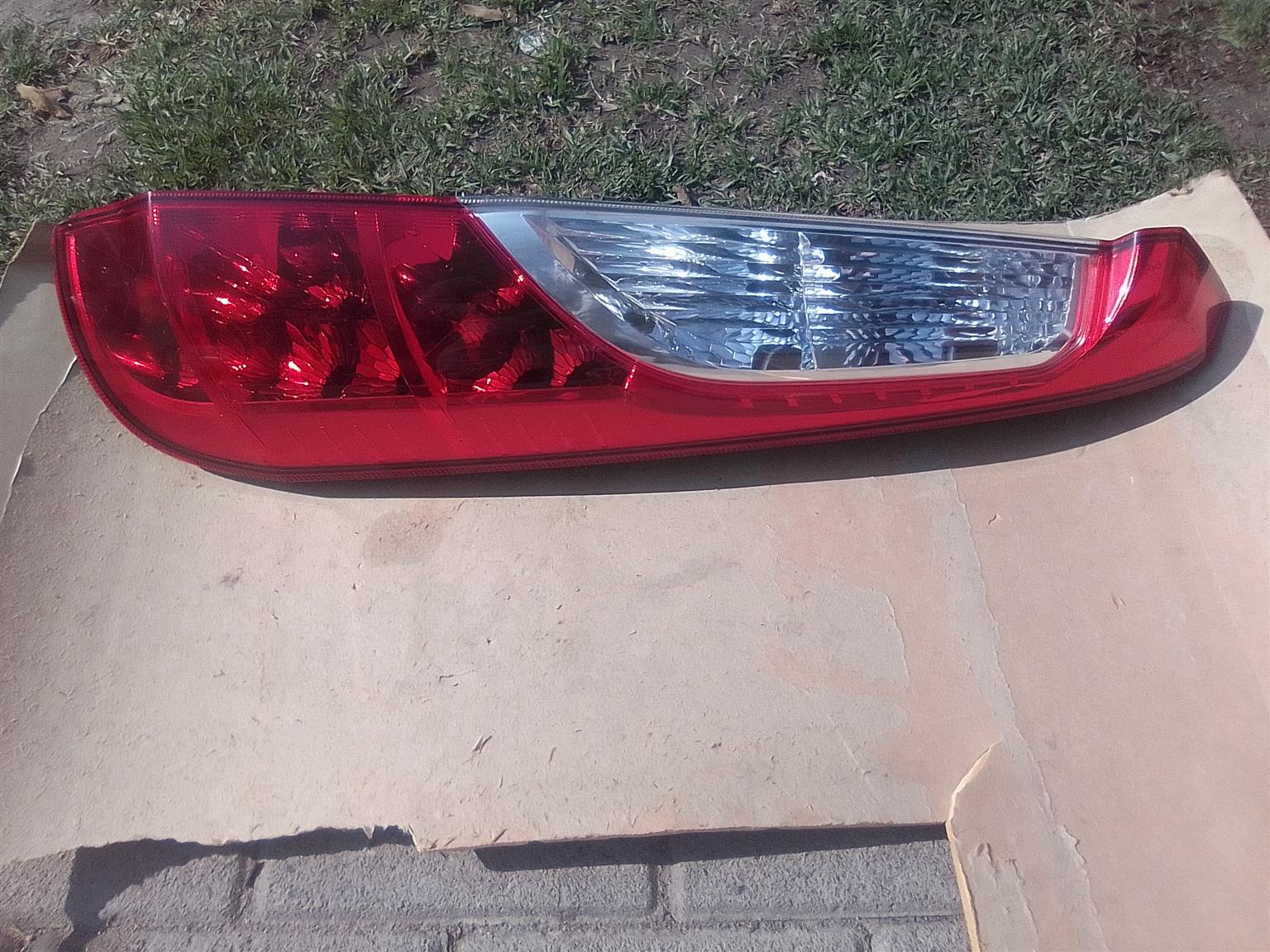 ford figo tail light