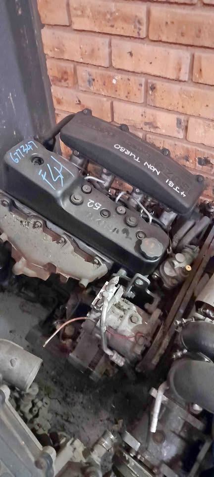 Isuzu kb280 NONE turbo engines complete available - Private Seller