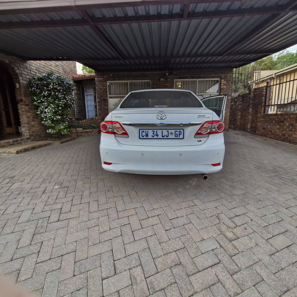 TOYOTA COROLLA SPRINTER 2014