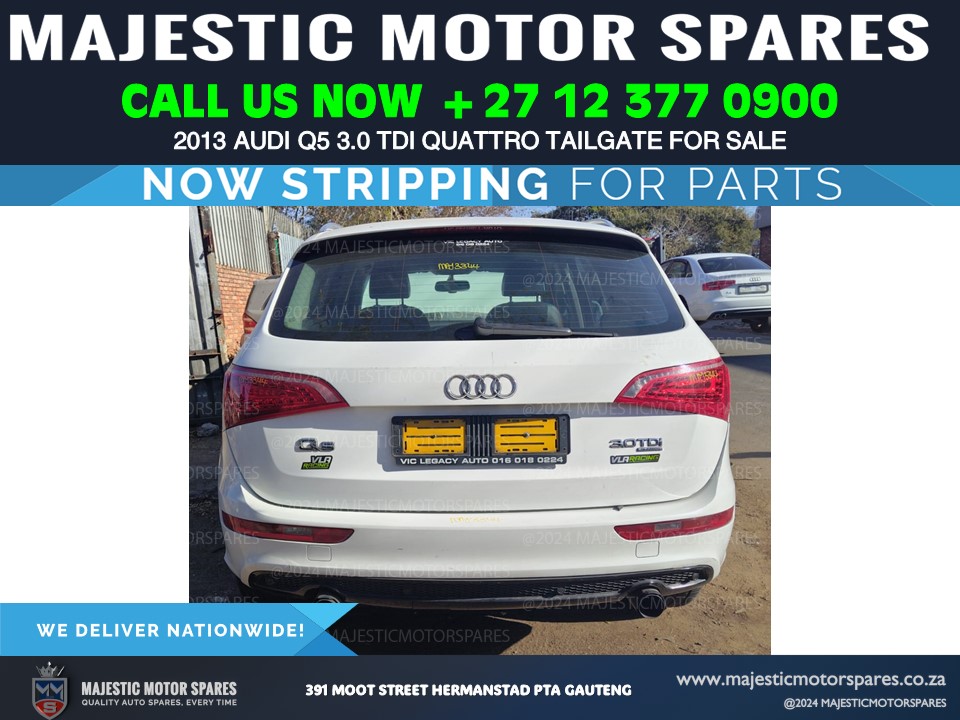 For Sale: Complete Rear Tailgate with Glass for 2013 Audi Q5 3.0 TDI Quattro - Private Seller