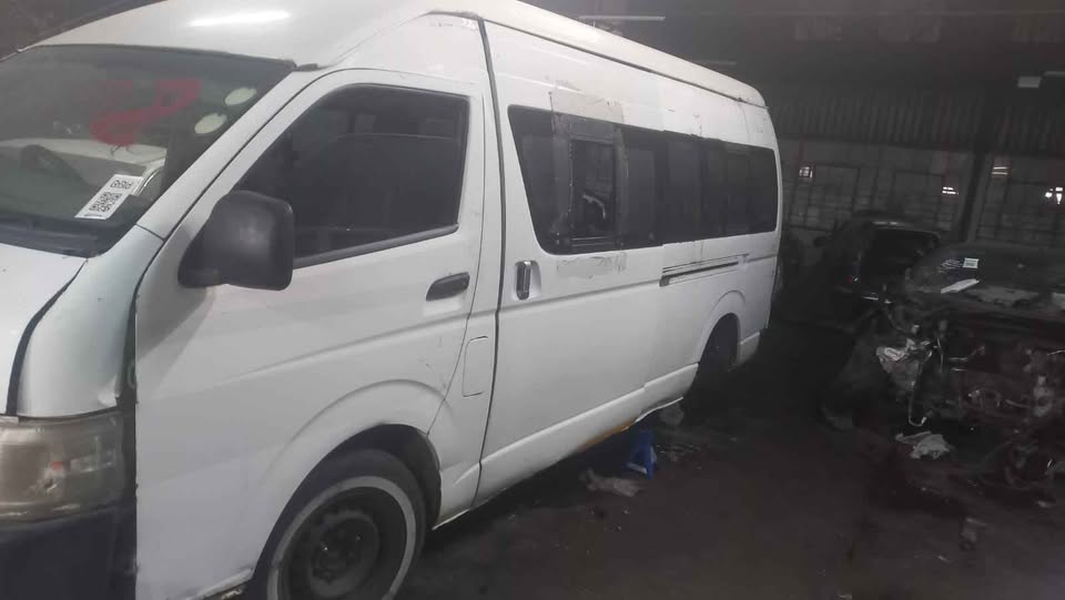 TOYOTA QUANTUM AVAILABLE FOR STRIPPING - Private Seller