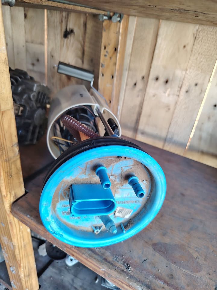VW Touran fuel pump