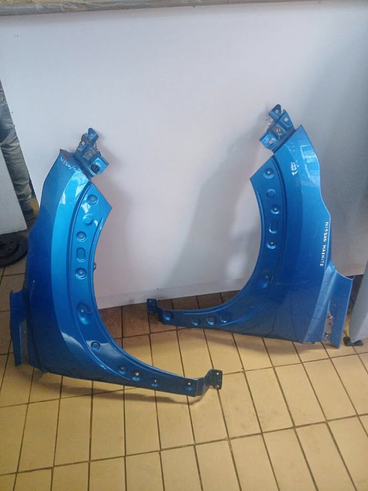 2024 NISSAN MAGNITE LEFT AND RIGHT FENDER FOR SALE - Private Seller 2024 NISSAN MAGNITE LEFT AND RIGHT FENDER FOR SALE - Private Seller