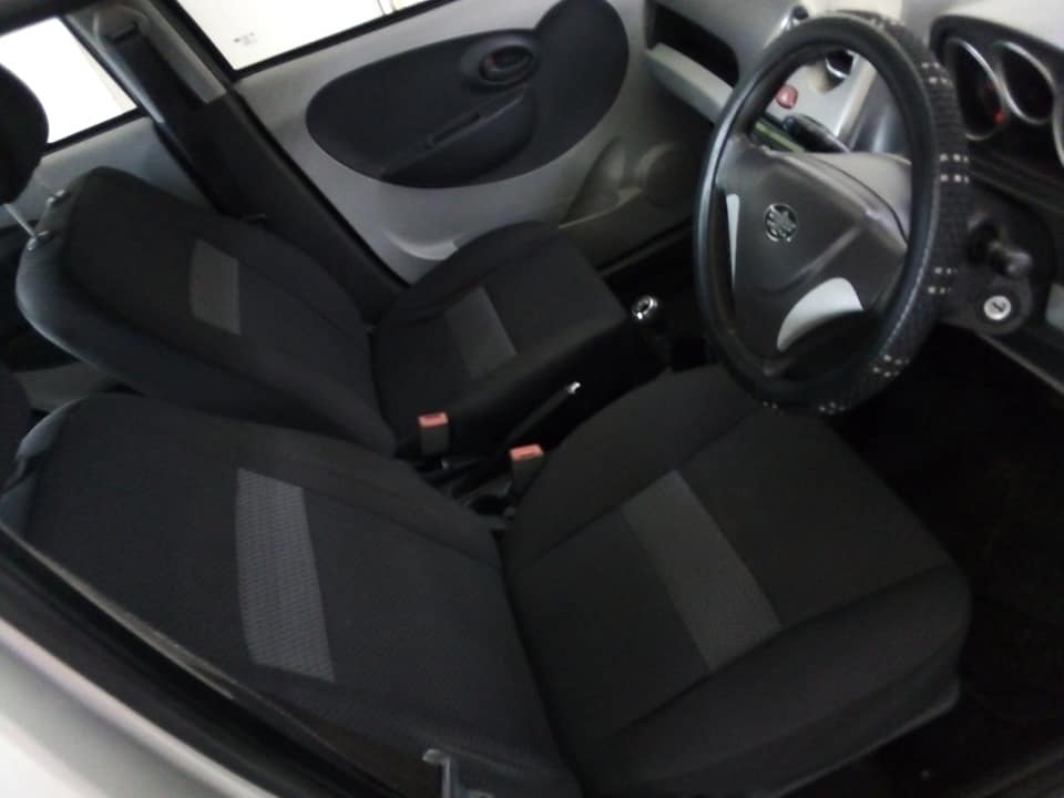 2015 FAW V2 1.2 MANUAL SILVER COLOR PETROL 91.000KM
