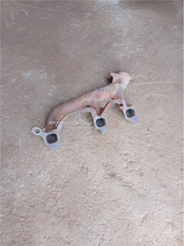 Second Hand Jeep Wrangler TJ Exhaust Manifold - Private Seller Second Hand Jeep Wrangler TJ Exhaust Manifold - Private Seller