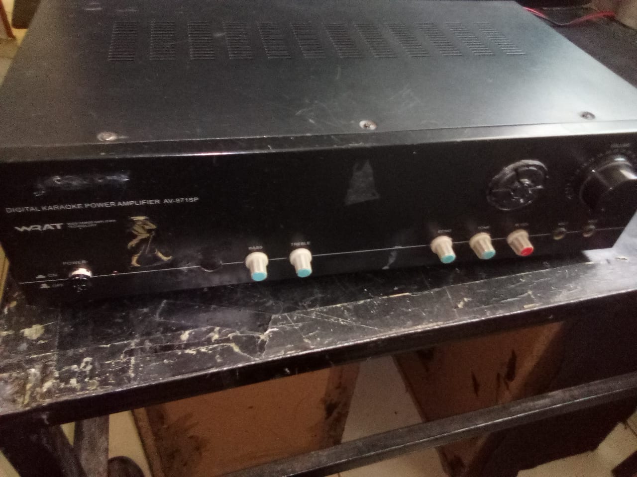 Wrat wide range amplifier