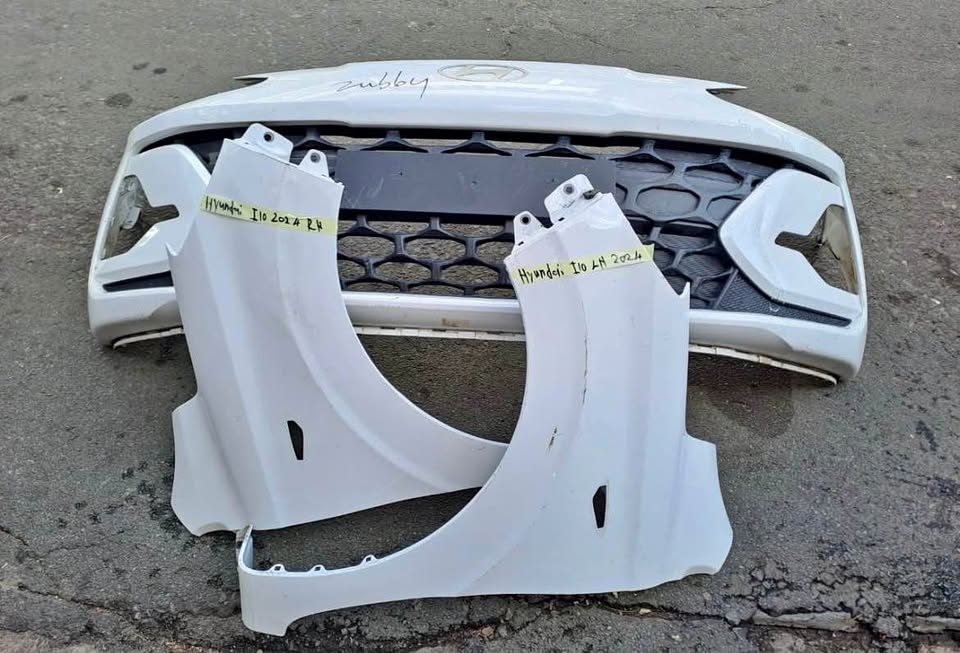 Hyundai i10 bumper & Fenders - Private Seller Hyundai i10 bumper & Fenders - Private Seller