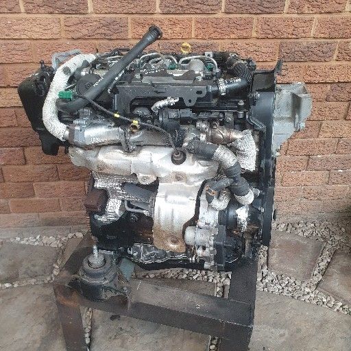 RANGE ROVER EVOQUE 2.2 SD4 ENGINE - Private Seller