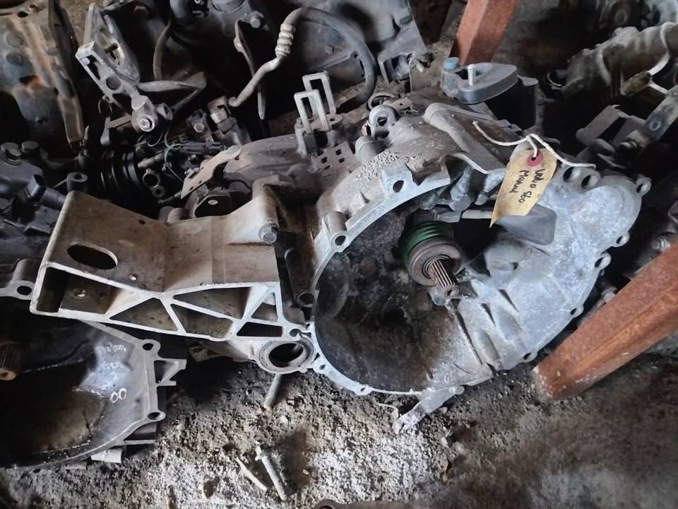 Volvo S60 Manual gearbox - Private Seller