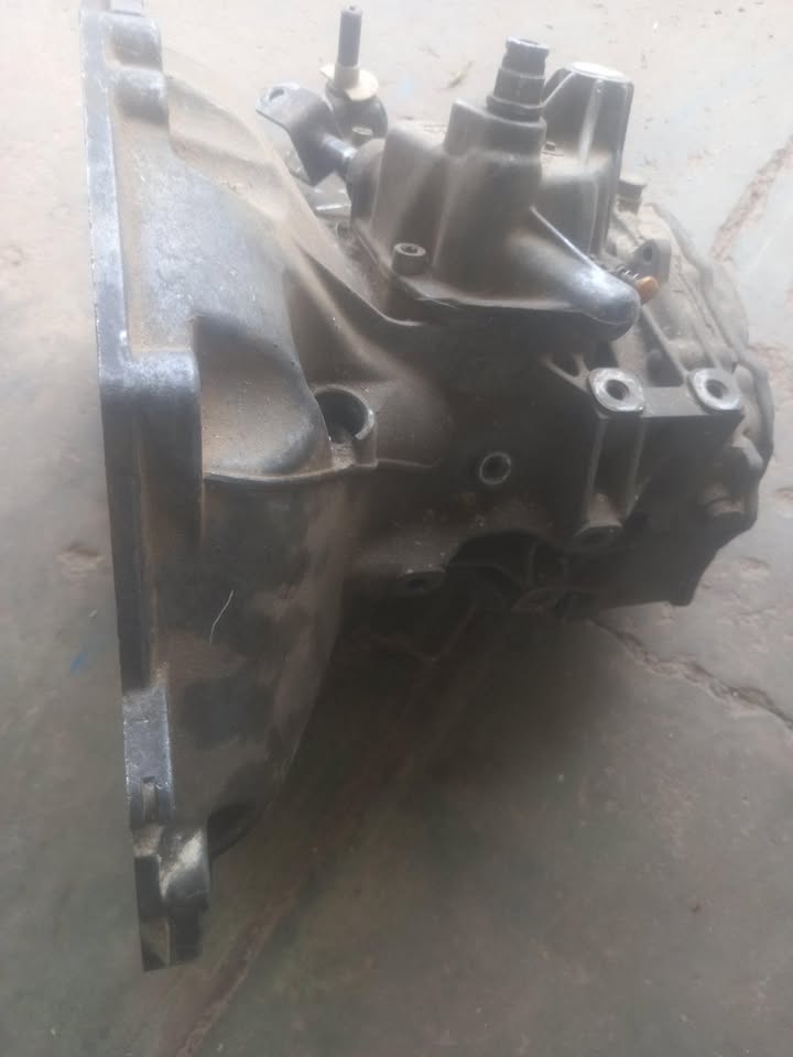 Opel Corsa B 5 speed gearbox - Private Seller Opel Corsa B 5 speed gearbox - Private Seller