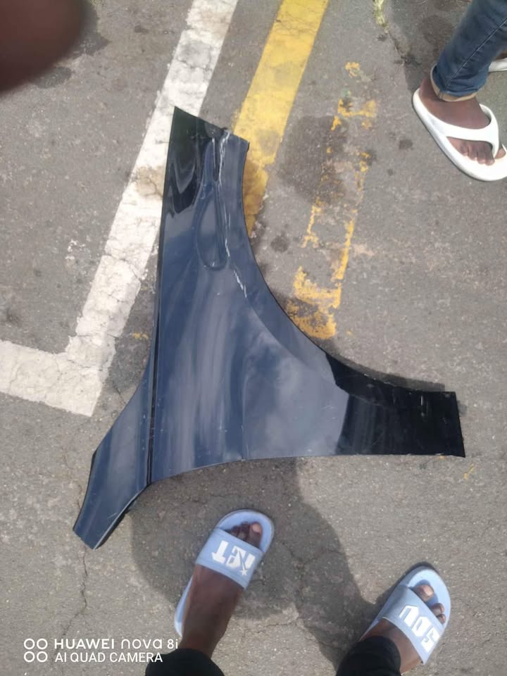 bmw f40 right side fender - Private Seller bmw f40 right side fender - Private Seller