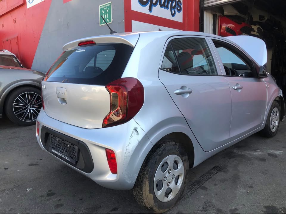 Kia Picanto 2021 stripping for spares