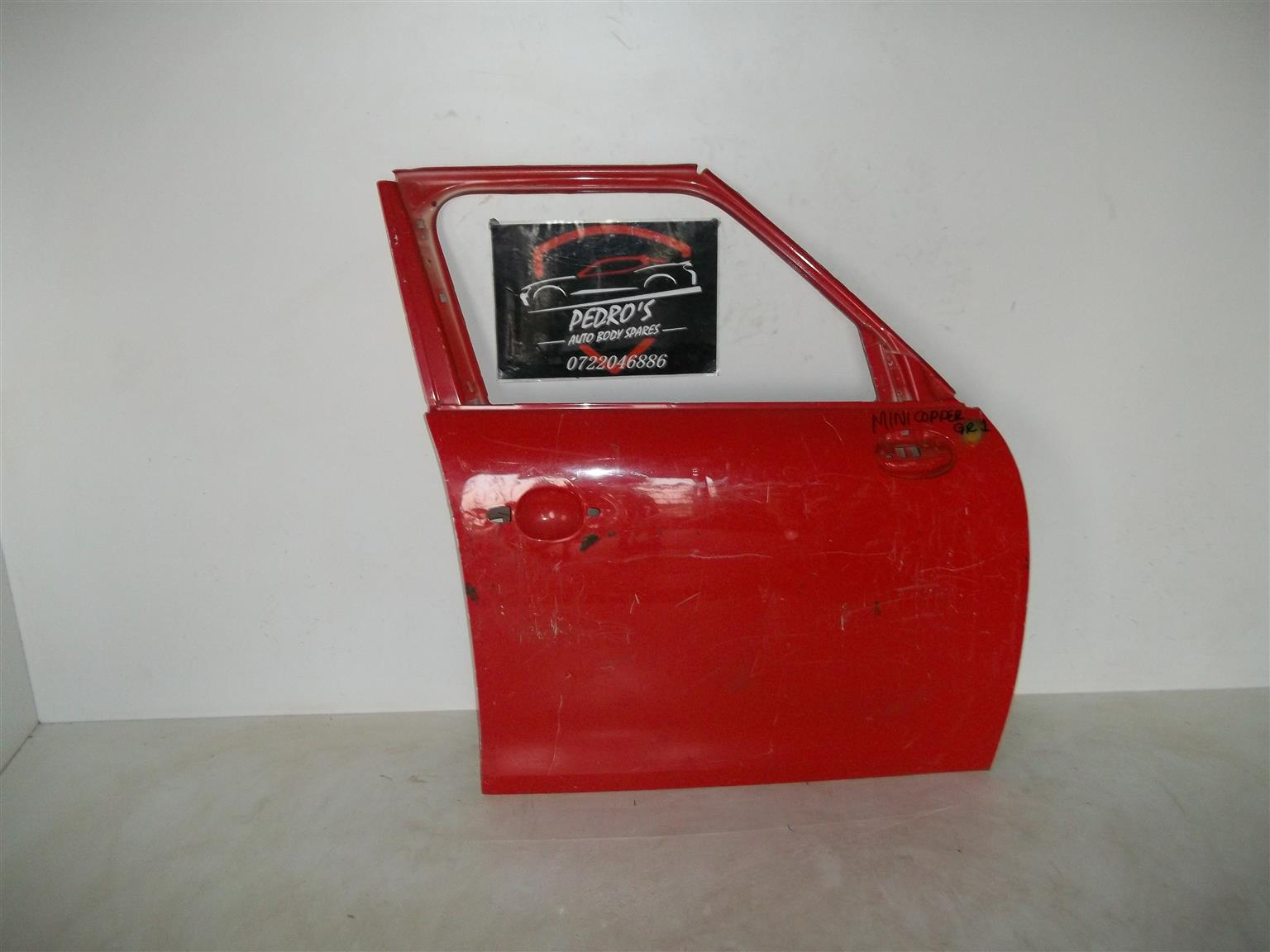 Mini Cooper 2010 right front driver door - Private Seller