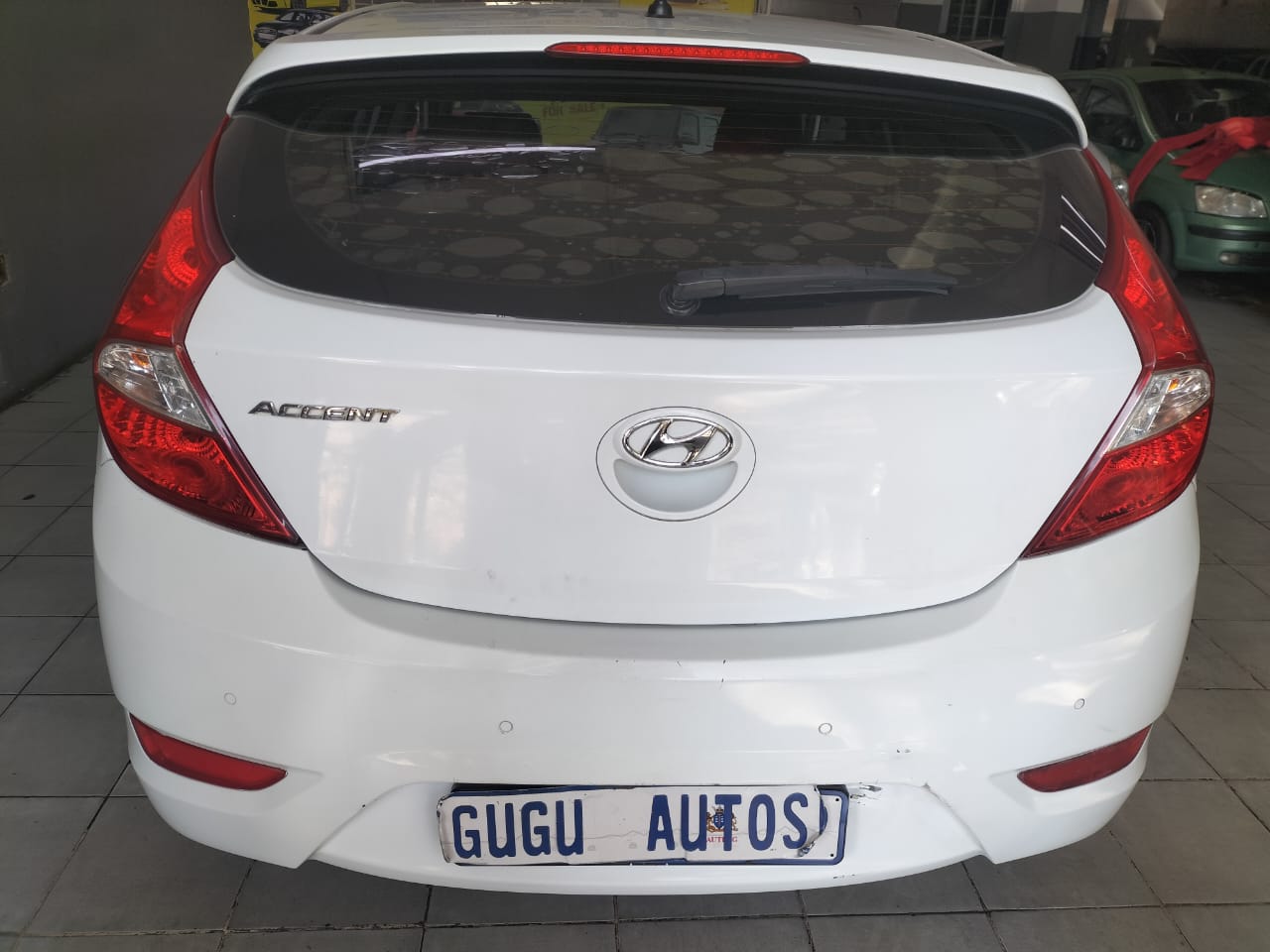 2017 HYUNDAI ACCENT 1,6  HATCHBACK PETROL77000KM