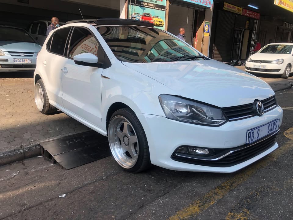 2017 VW POLO tsi 1.2
