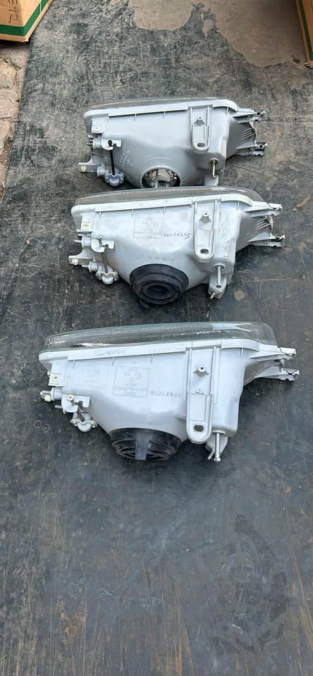 Toyota Corolla E 90-92 Left Headlights For Sale @Circle 7 Used Parts Call Or WhatsApp - Private Seller