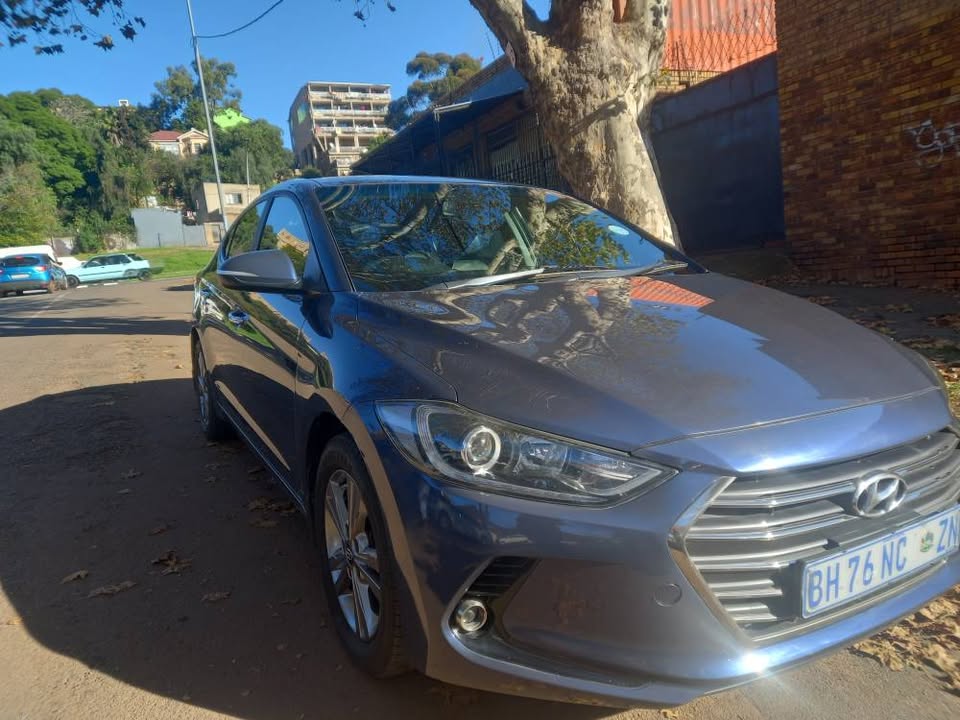 2019 Hyundai Elantra 1.6 Petrol, Automatic, Blue, Leather seats, Service Book,