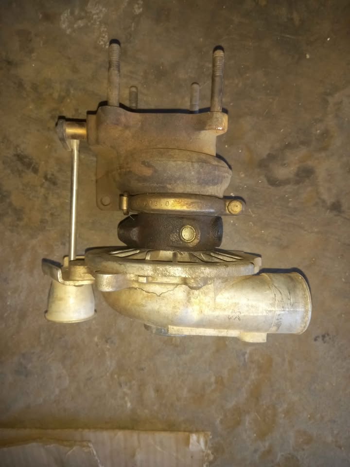 ISUZU KB 250 TURBO