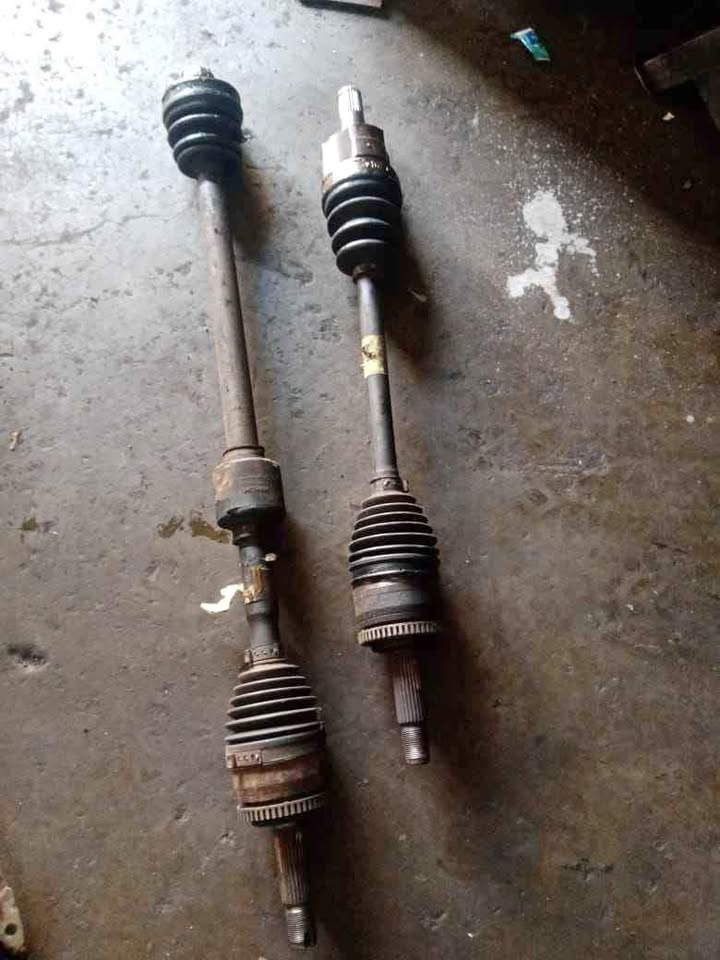 Hyundai Accent automatic CV joints both side - Private Seller Hyundai Accent automatic CV joints both side - Private Seller