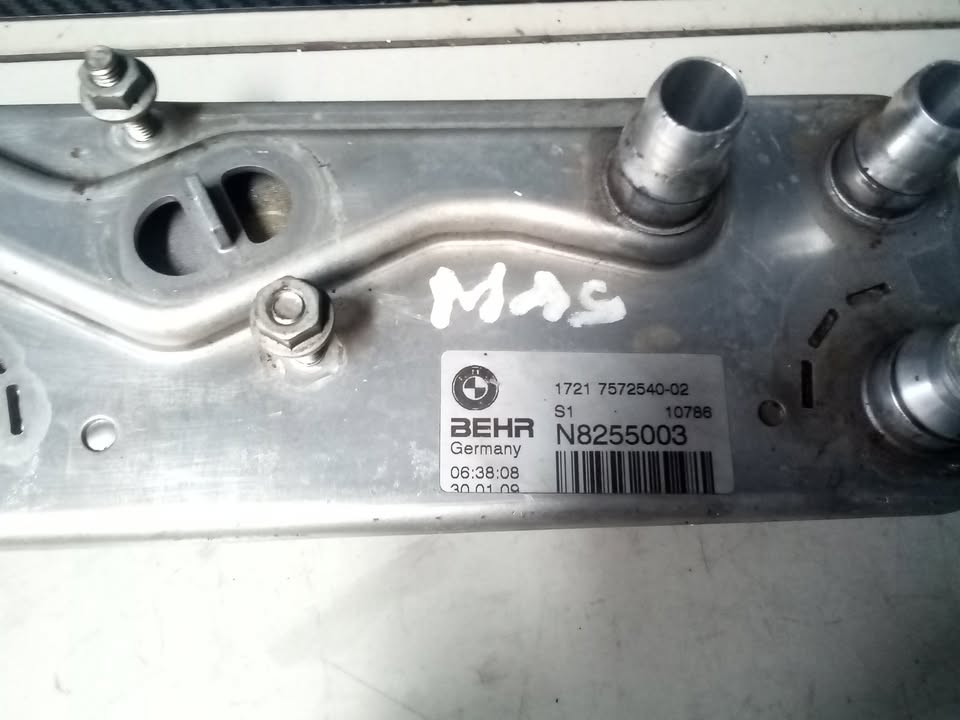 BMW 750i Oil Cooler F01, F10, GT 535 N57 - Private Seller BMW 750i Oil Cooler F01, F10, GT 535 N57 - Private Seller