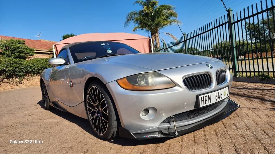 BMW Z4 2.5I M 2003 CONVERTIBLE