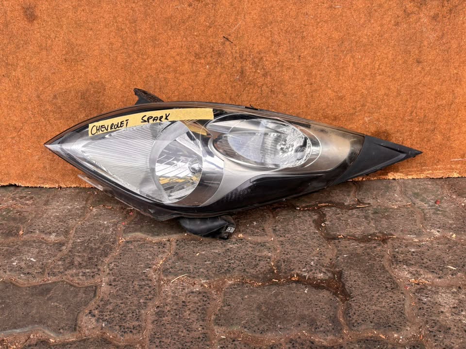 Chevrolet Spark Headlight - Private Seller