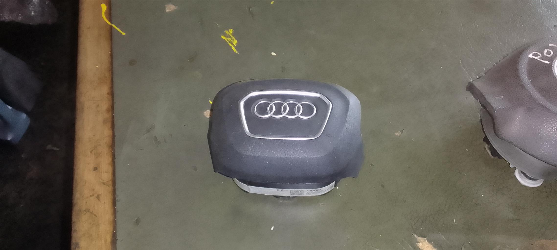 Audi A4 B9 1.4 TFSI Steering Airbag for SALE - Private Seller
