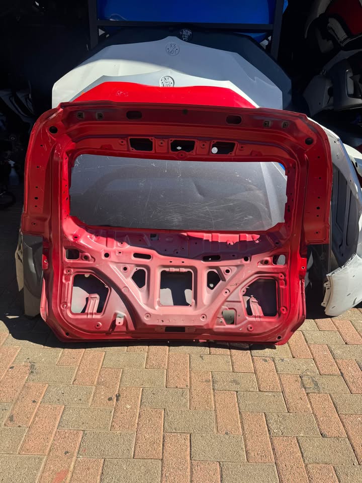 Chery Tiggo 7 Pro Boot Lid Tailgate Door - Private Seller Chery Tiggo 7 Pro Boot Lid Tailgate Door - Private Seller