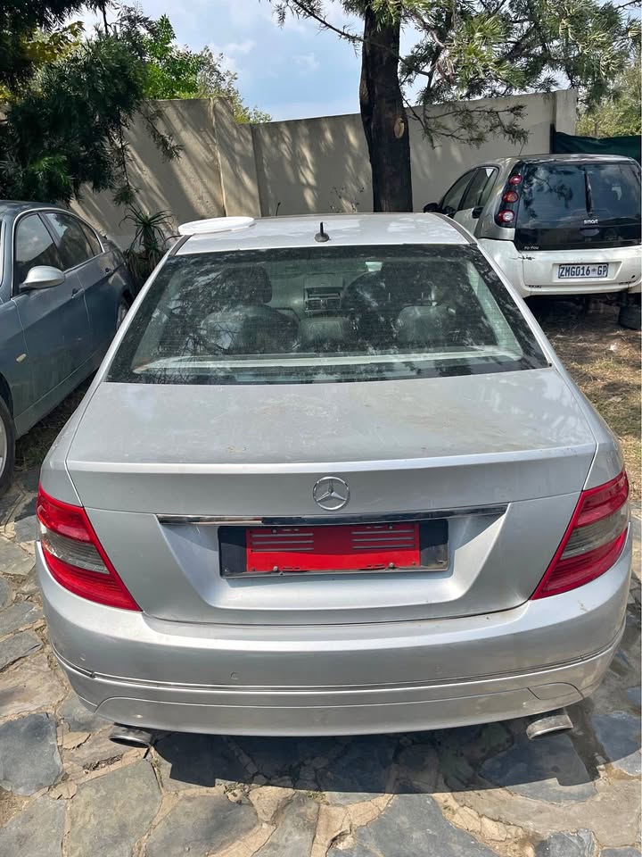 Mercedes Benz w204 stripping for spares