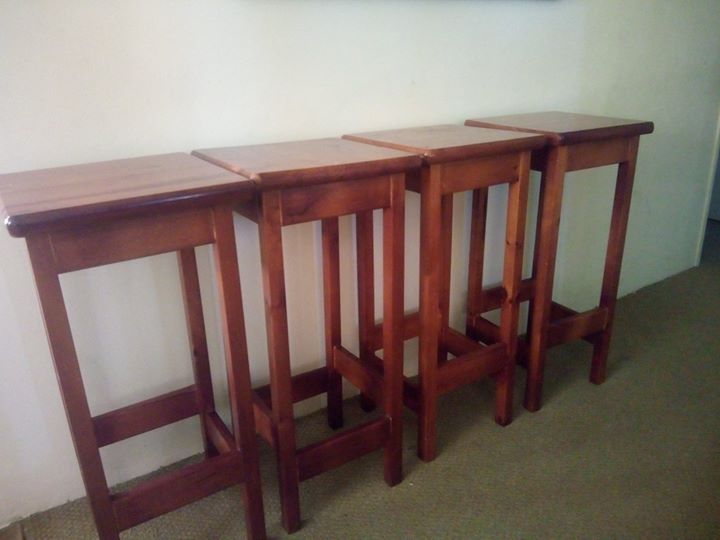 4 Bar Stools For Sale Junk Mail