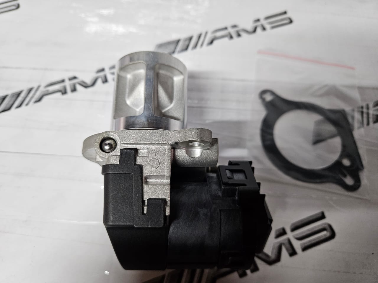 New M642 EGR Valve with 1-Pipe Top Plug for sale - Private Seller