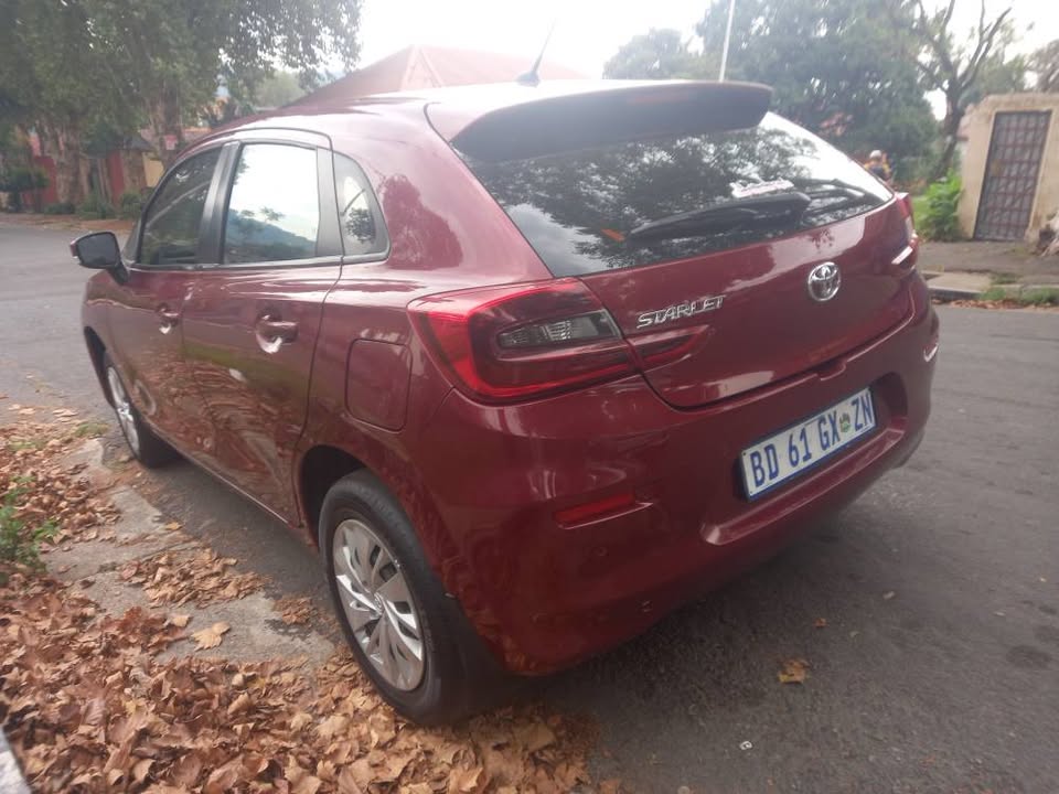 2023 Toyota Starlet Engine Capacity 1.5 Petrol Manual Maroon Color Mileage 96000km
