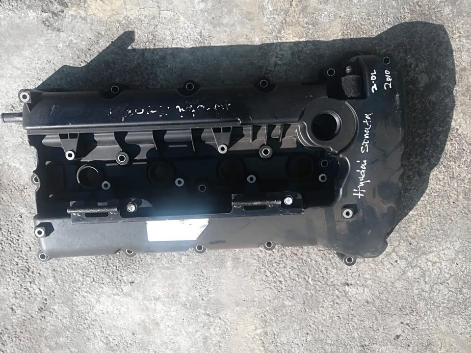 HYUNDAI SONATA 2.0I 2010 TAPPET COVER FOR SALE