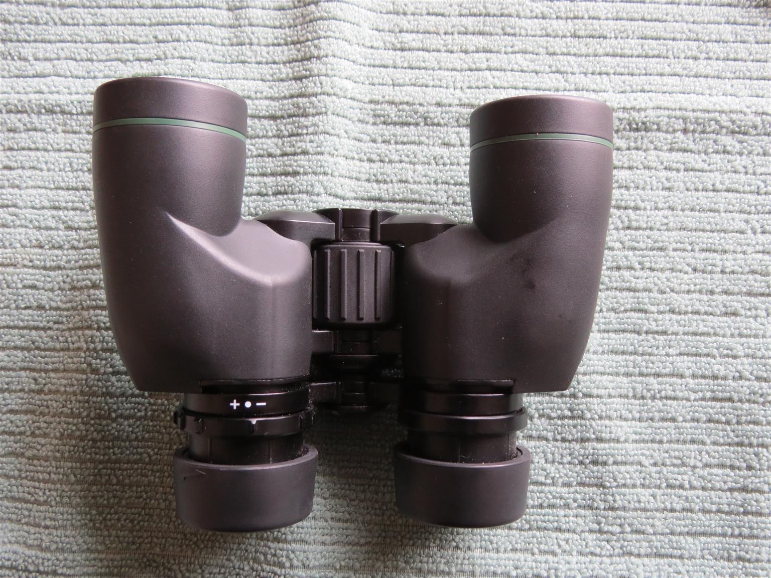 HUNTING BINOCULARS