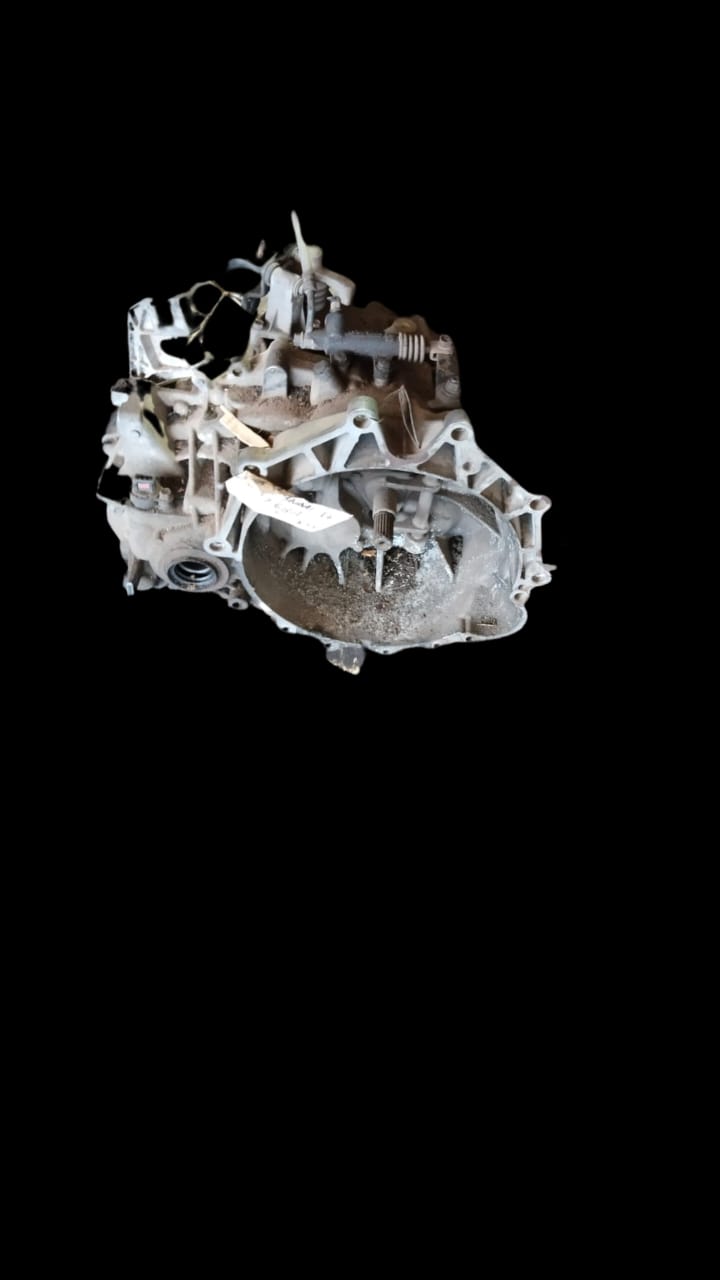 HYUNDAI SANTE 2.7 V6 6GBA MANUAL GEARBOX HYUNDAI SANTE 2.7 V6 6GBA MANUAL GEARBOX