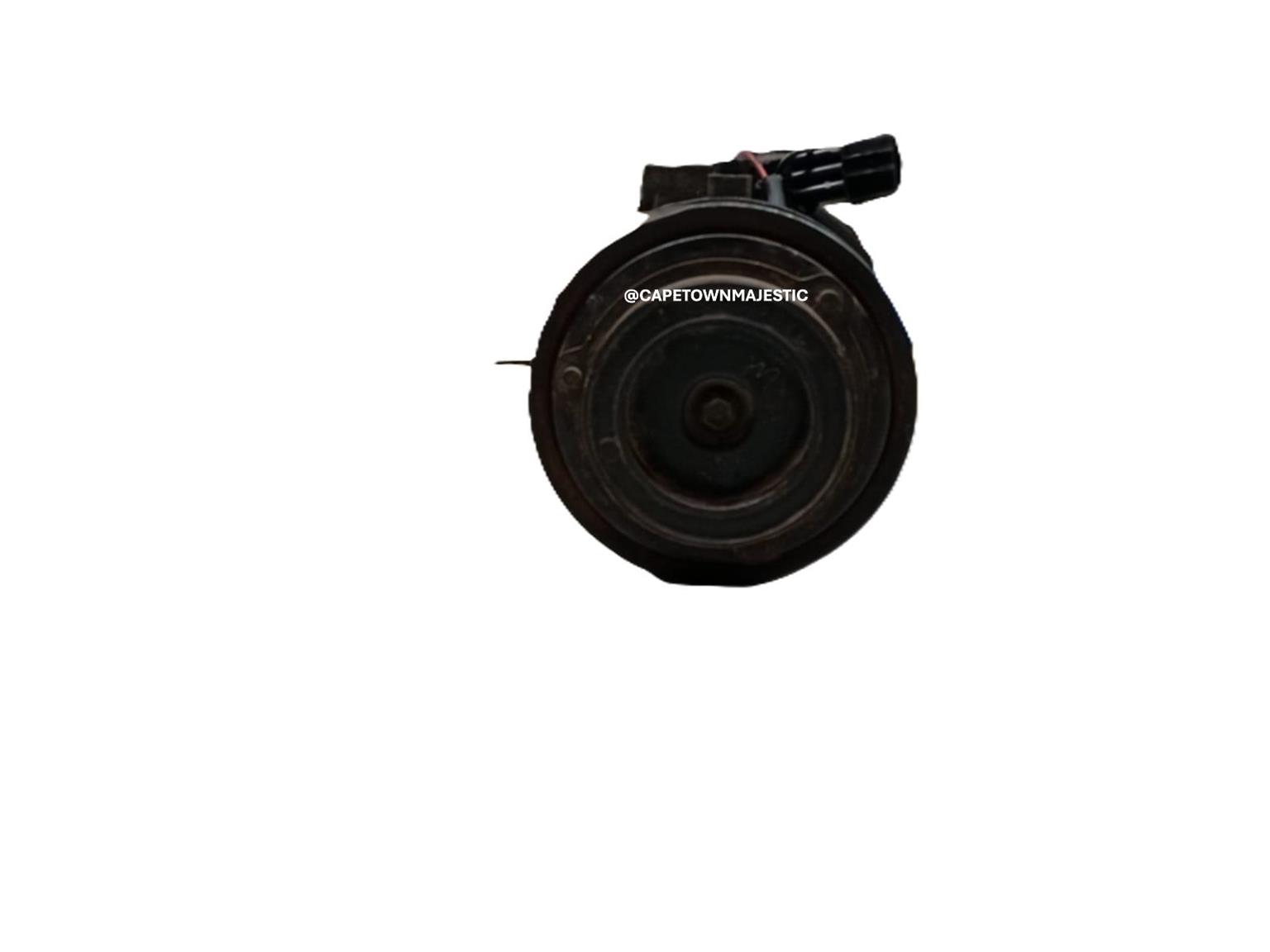 HYUNDAI IX35 G4KD AIRCON PUMP FOR SALE - Private Seller HYUNDAI IX35 G4KD AIRCON PUMP FOR SALE - Private Seller