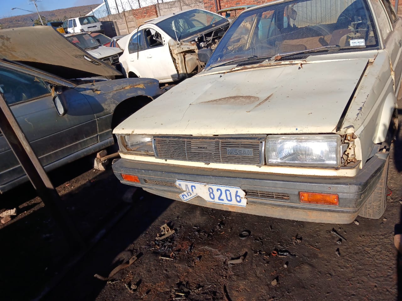 NISSAN SENTRA BOX SHAPE BODY PARTS FOR SALE - Private Seller NISSAN SENTRA BOX SHAPE BODY PARTS FOR SALE - Private Seller