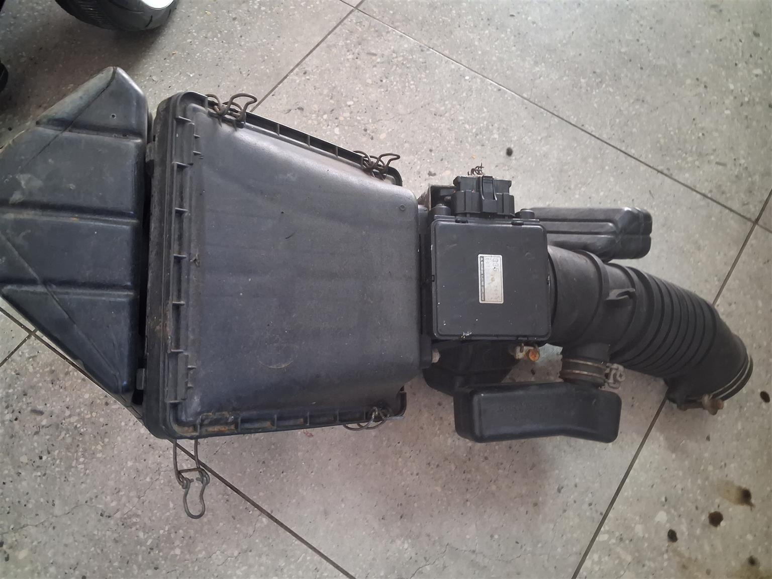 Selling cot mitsubishi speedo meter ,harzard switch a airfilter housing for sale - Private Seller