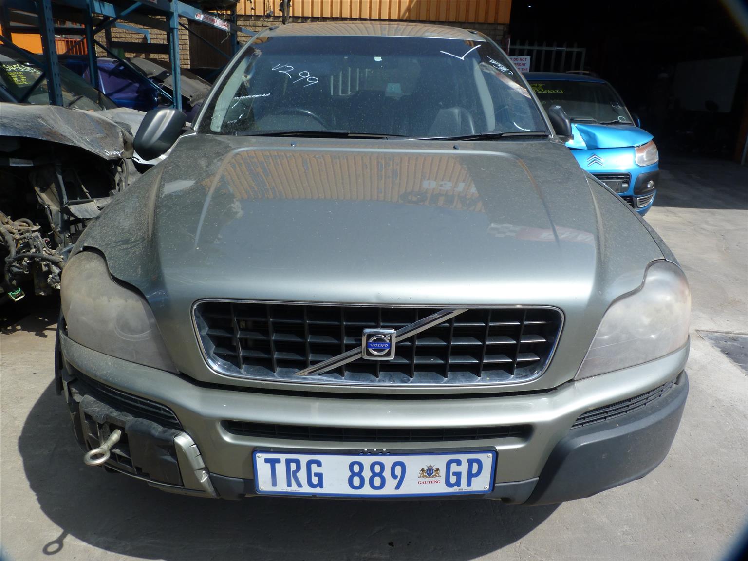 Volvo XC90 2.5T - 2006 - Private Seller Volvo XC90 2.5T - 2006 - Private Seller