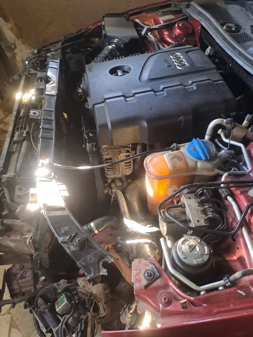 AUDI B8 1.8T .ACCIDENT DAMAGED