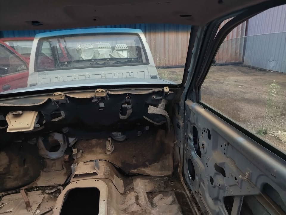 Nissan NB Cab - Parts only Read description - Private Seller Nissan NB Cab - Parts only Read description - Private Seller