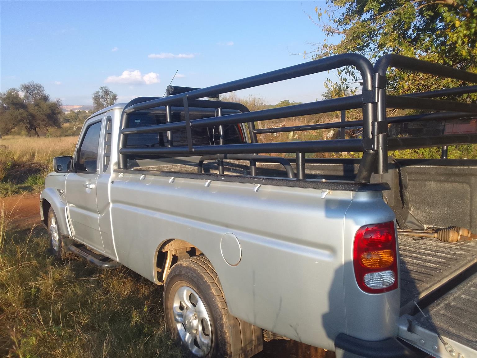 Mahindra cattle rails - Private Seller Mahindra cattle rails - Private Seller