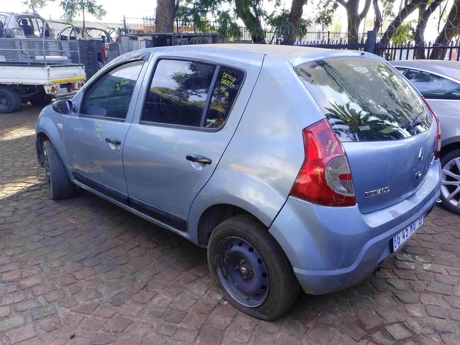 2010 Renault Sandero Stripping for Spares - Private Seller 2010 Renault Sandero Stripping for Spares - Private Seller