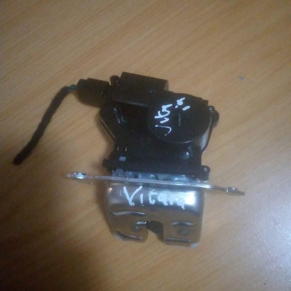 Suzuki Vitara boot lock - Private Seller Suzuki Vitara boot lock - Private Seller