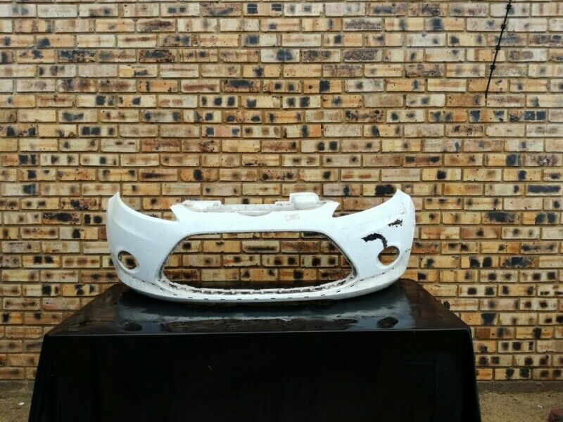 Ford Fiesta Titanium Front Bumper skin Sport - Private Seller Ford Fiesta Titanium Front Bumper skin Sport - Private Seller