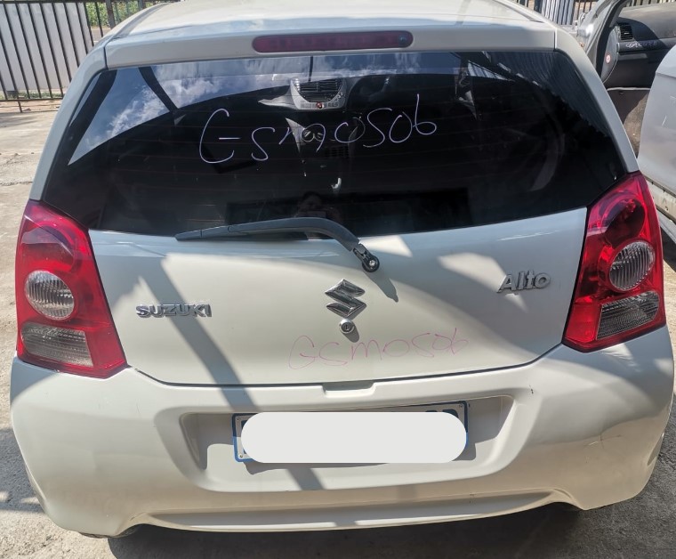 Suzuki Alto 2010-2017 Stripping
