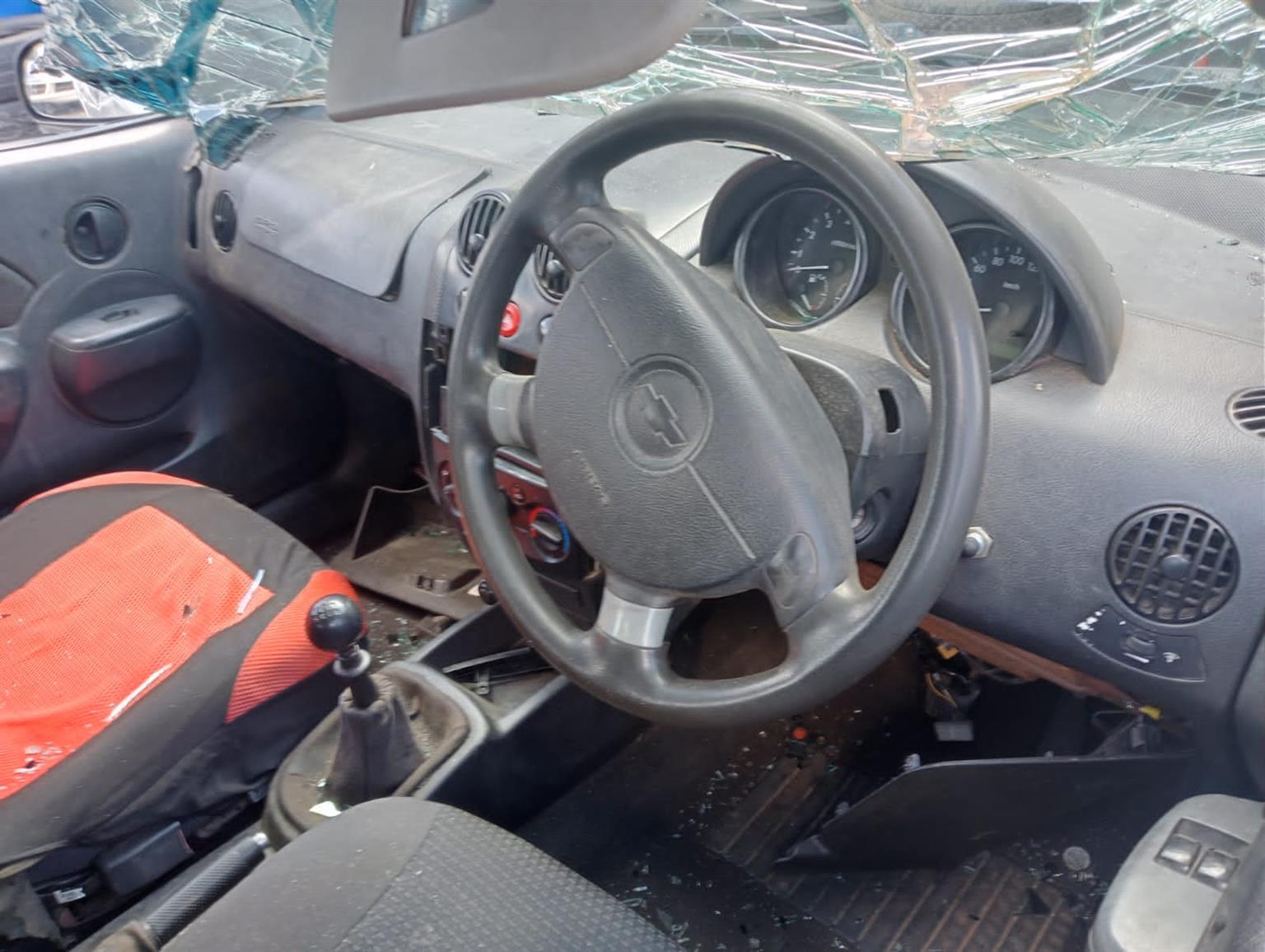 2006 Chev Aveo 1.5 - Stripping for Spares