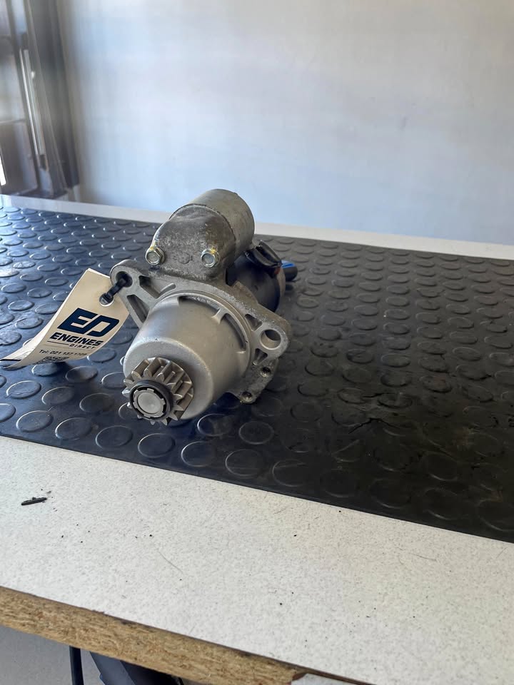 Nissan 2.5 NV350/Impendulo Starter for sale (QR25) - Private Seller